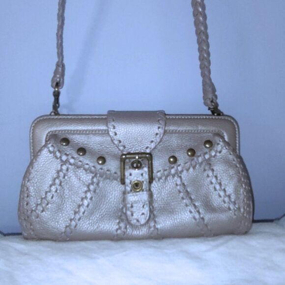 Isabella Fiore braided leather shoulder bag w/dust bag EUC - Picture 4 of 7